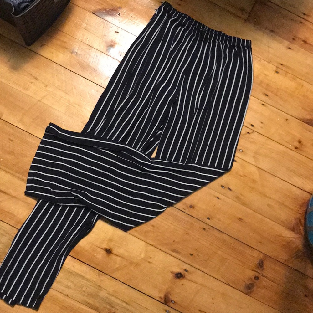 Brandy lose fit stripped pants